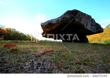 Ganghwa Dolmen 68055545