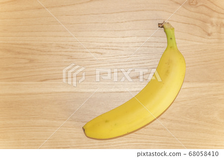 Banana on wood background 68058410