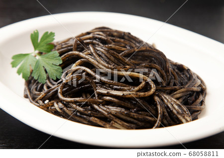 魷魚意大利面 68058811