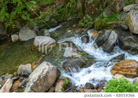 群馬縣鮮綠色的Terubakyo Okutone水上鎮 68059366