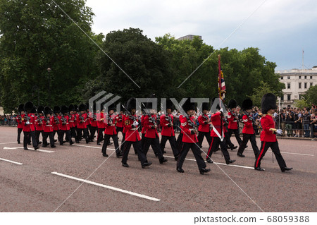 Guard change of Buckingham Palace Guard change of Buckingham Palace 68059388