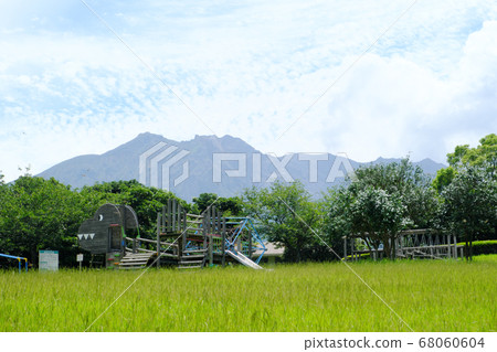 Dinosaur park on beautiful Sakurajima 68060604