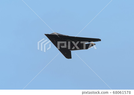 US Air Force F-117 Nighthawk Level Flight 68061578