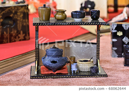 Ichihino Shrine Hinamatsuri Wedding dressing tool and carrying tool Ichihino Shrine Hinamatsuri Wedding dressing tool and carrying tool 68062644