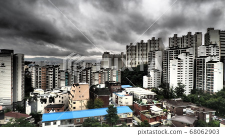 Seoul rainy season sky 68062903