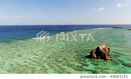 Aerial view of Ohama Seaside Park in Amami Oshima Aerial view of Ohama Seaside Park in Amami Oshima 68063101