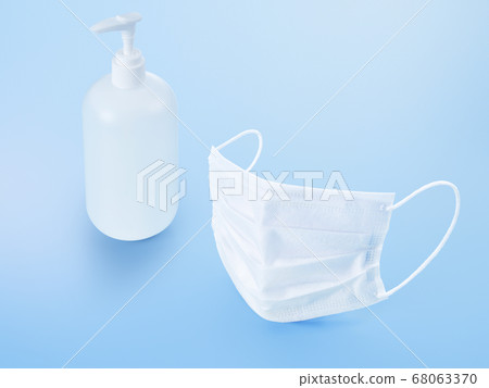 Mask and disinfectant Mask and disinfectant 68063370
