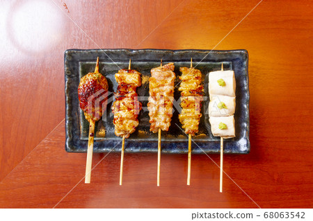 Yakitori seen from directly above 68063542