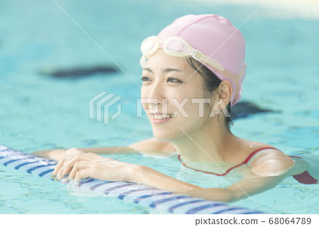 室內游泳池 室內游泳池 68064789