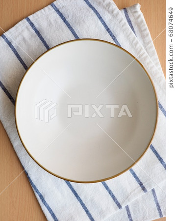 Asian traditional ceramic bowl background 68074649