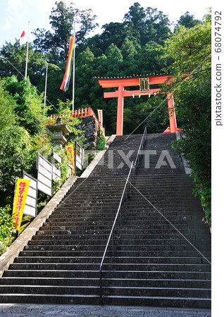 Kumano Nachi Taisha 68074792