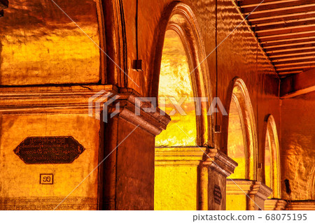 Mahamuni Pagoda in Mandalay, Myanmar former Burma. 68075195