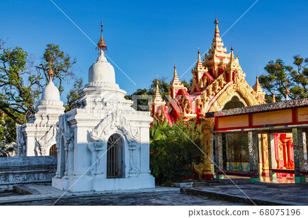The White stupa temple of Kuthodaw in Mandalay, 68075196
