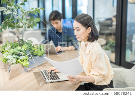 Office scenery with a distance Office scenery with a distance 68078241