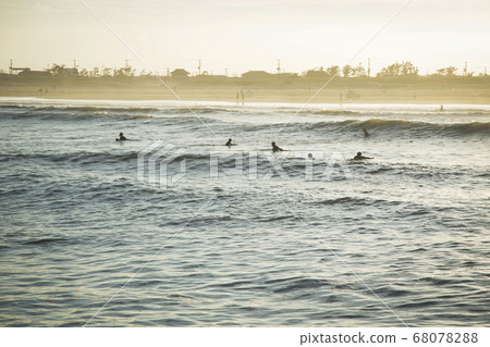 Evening sea Evening sea 68078288