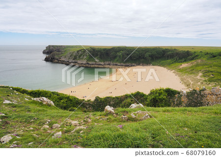 Barafundle Bay beach looking out to sea arches, Stackpole, Pembrokeshire Wales Barafundle Bay beach looking out to sea arches, Stackpole, Pembrokeshire Wales 68079160