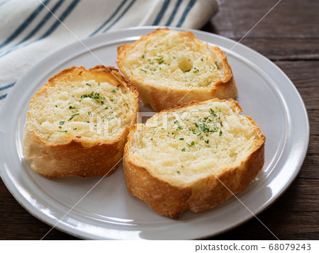 大蒜吐司 大蒜吐司 68079243