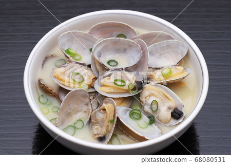 Sake Steamed Clam Sake Steamed Clam 68080531