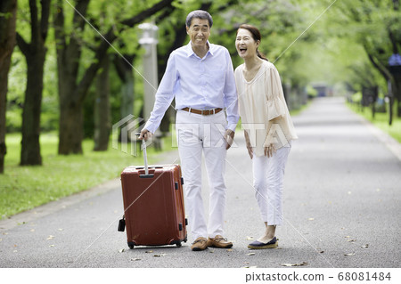 年長夫婦的旅行 年長夫婦的旅行 68081484