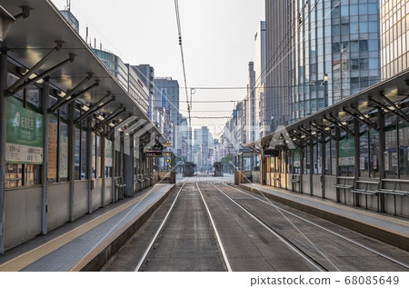 廣島縣廣島市廣島電鐵神谷町電車站及周邊街道 68085649