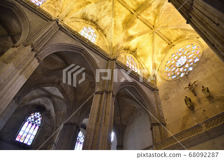 Seville Cathedral, interior Seville Cathedral, interior 68092287
