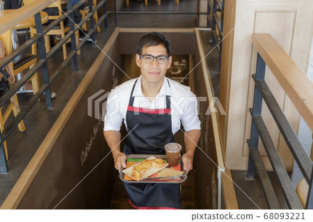 Owner coffee shop Owner coffee shop 68093221