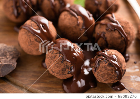 Chocolate bobon candy truffles Chocolate bobon candy truffles 68095276
