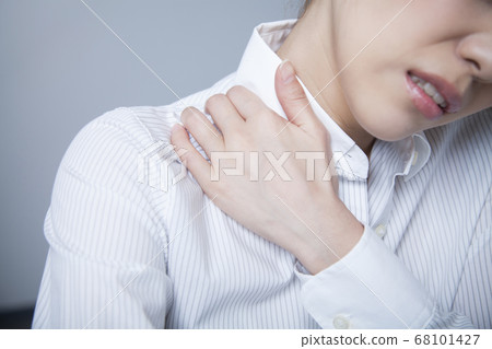 肩膀僵硬 68101427