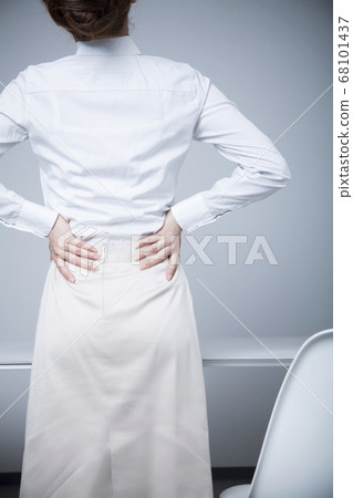 OL的腰痛 OL的腰痛 68101437