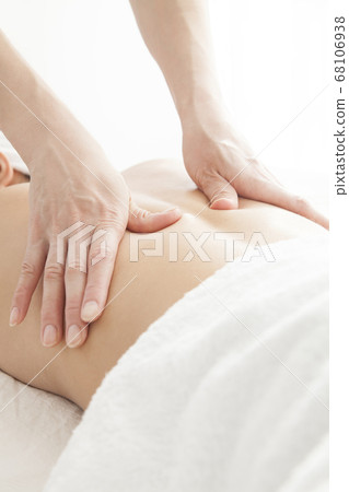  Beauty Salon 68106938