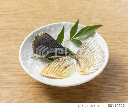 瓷磚魚翅 68110322