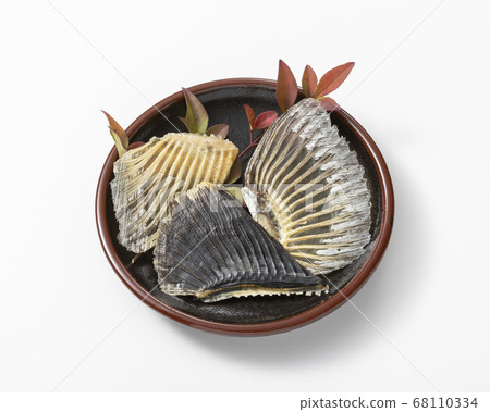 Tile fish fin 68110334
