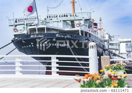 Yokohama Minato Mirai 68111471
