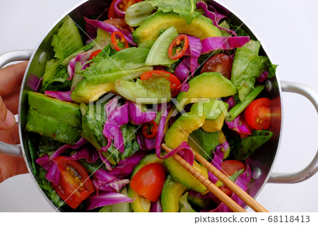 Vietnamese vegetarian cuisine, mixed vegetable, avocado salad, tomato, nutrition vegan dish 68118413