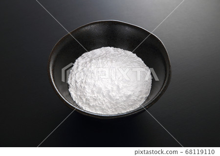 Grilled alum 68119110