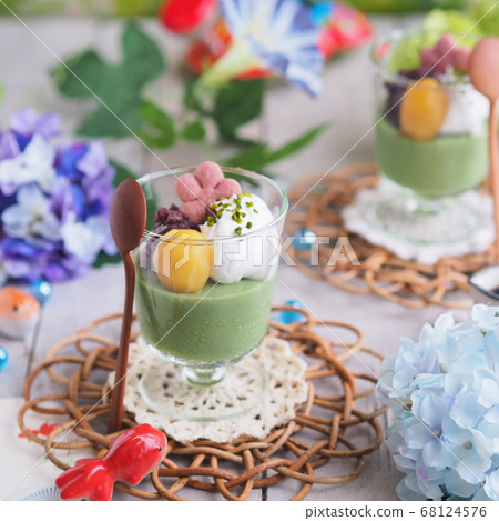 Japanese sweets Matcha pudding 68124576