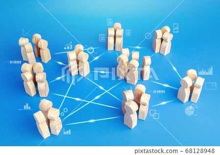 Many related teams in the company do the work in cooperation. Coordination and knowledge sharing. Business model of autonomous groups without middle managers. Self-organization structure innovation 68128948