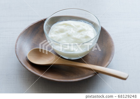 一碗酸奶 一碗酸奶 68129248