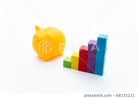 Pig piggy bank Pig piggy bank 68132221