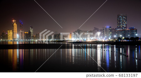 The Night panorama of Abu Dhabi, UAE 68133197