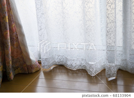 lace curtains 68133904