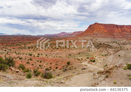Beautiful landscape along the Chimney Rock Trail 68136375