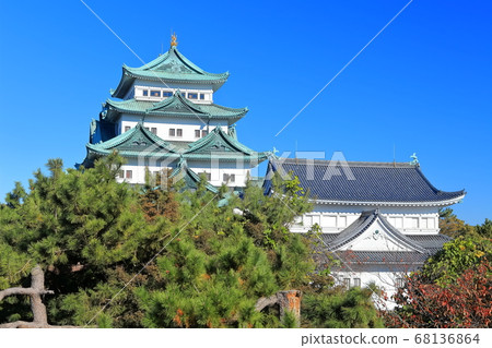 [Aichi Prefecture] Nagoya Castle Great Tower under sunny weather 68136864