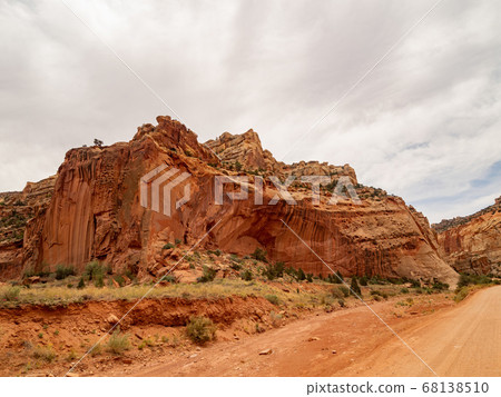 Beautiful landsacpe along the Scenic drive of 68138510