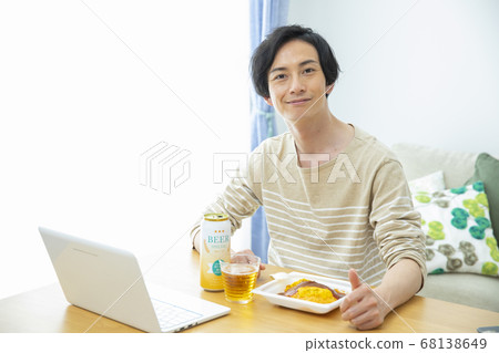 Online drinking party video call Online drinking party video call 68138649