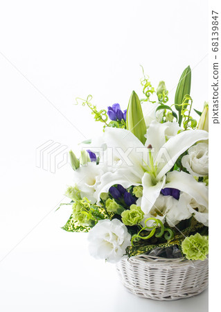 Buddha flower white flower arrangement 68139847