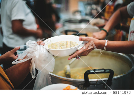 Providing food to the poor and helping with food , Providing food to the poor and helping with food , 68141973