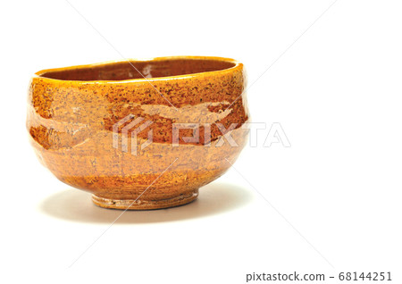 Matcha green tea bowl of daikon omelet Matcha green tea bowl of daikon omelet 68144251
