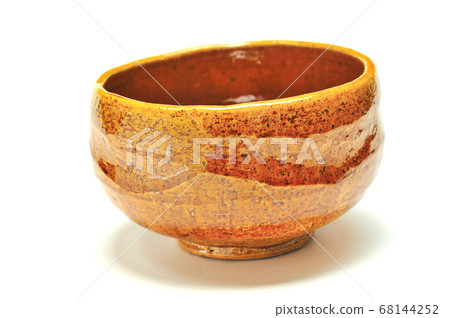 Matcha green tea bowl of daikon omelet Matcha green tea bowl of daikon omelet 68144252