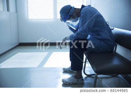 Medical strain image Fatigue nurse Medical strain image Fatigue nurse 68144985